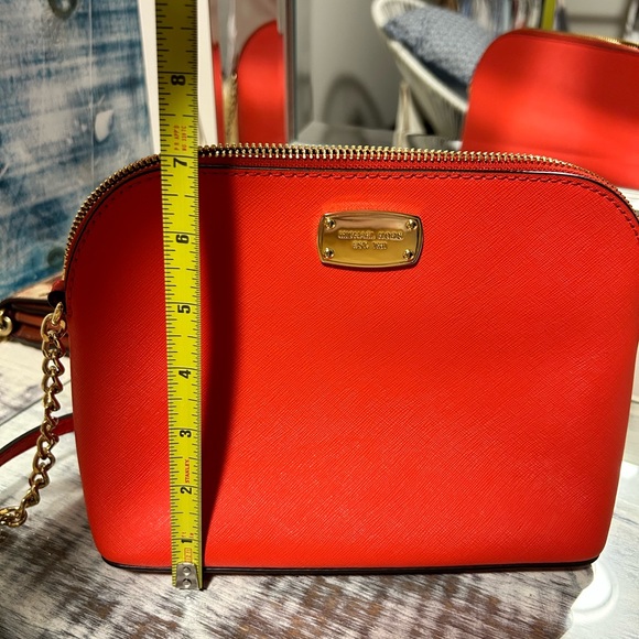 Michael Kors Crossbody Dome Bag in vibrant orange - Picture 9 of 10